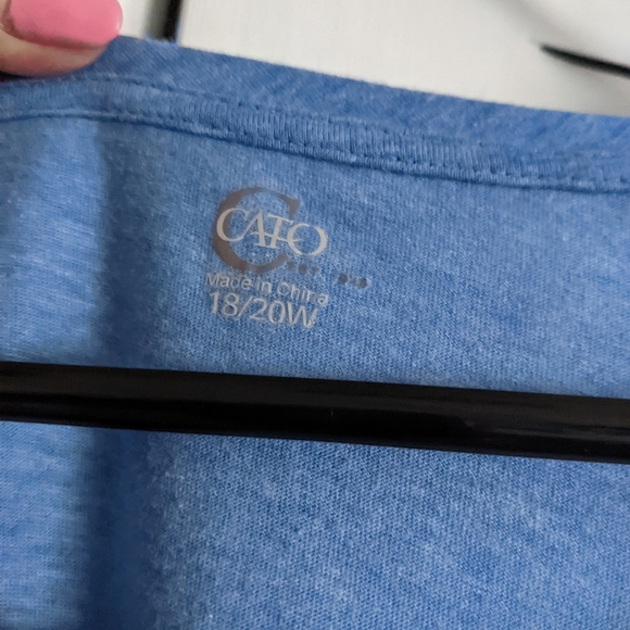 Cato short sleeve graphic design t shirt - Picture 3 of 3
